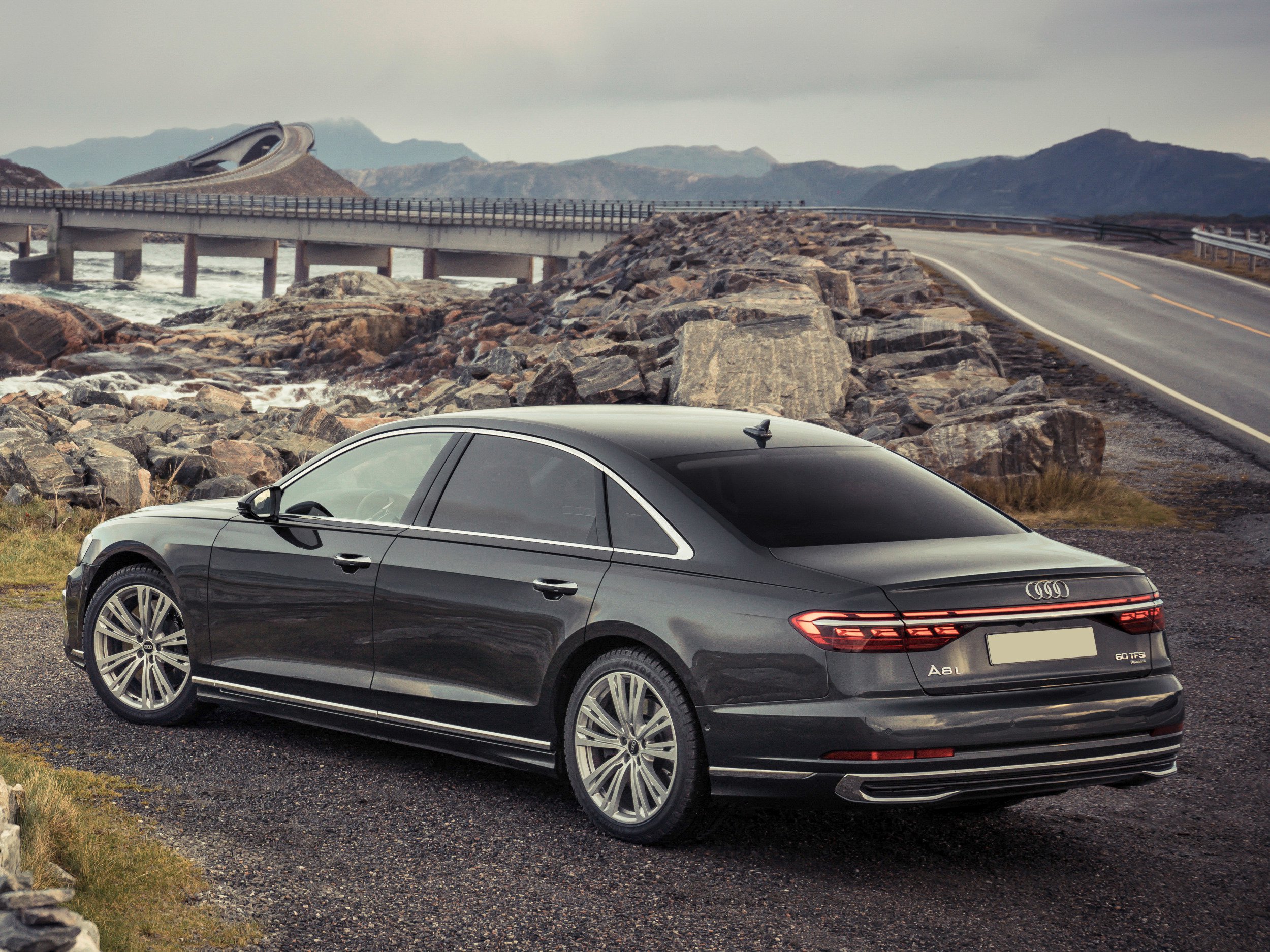 audi-A8gallery_4.png