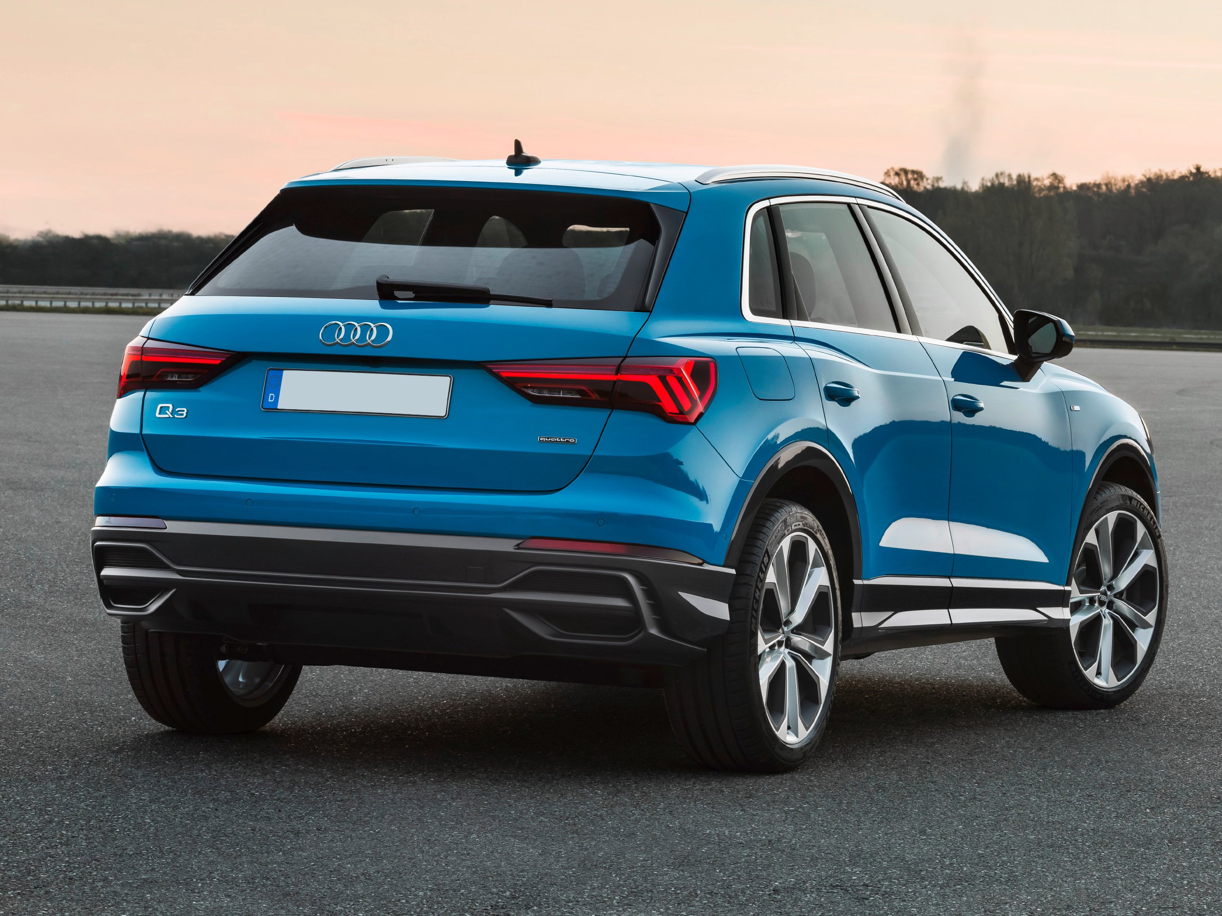 audi-Q3gallery_4.png