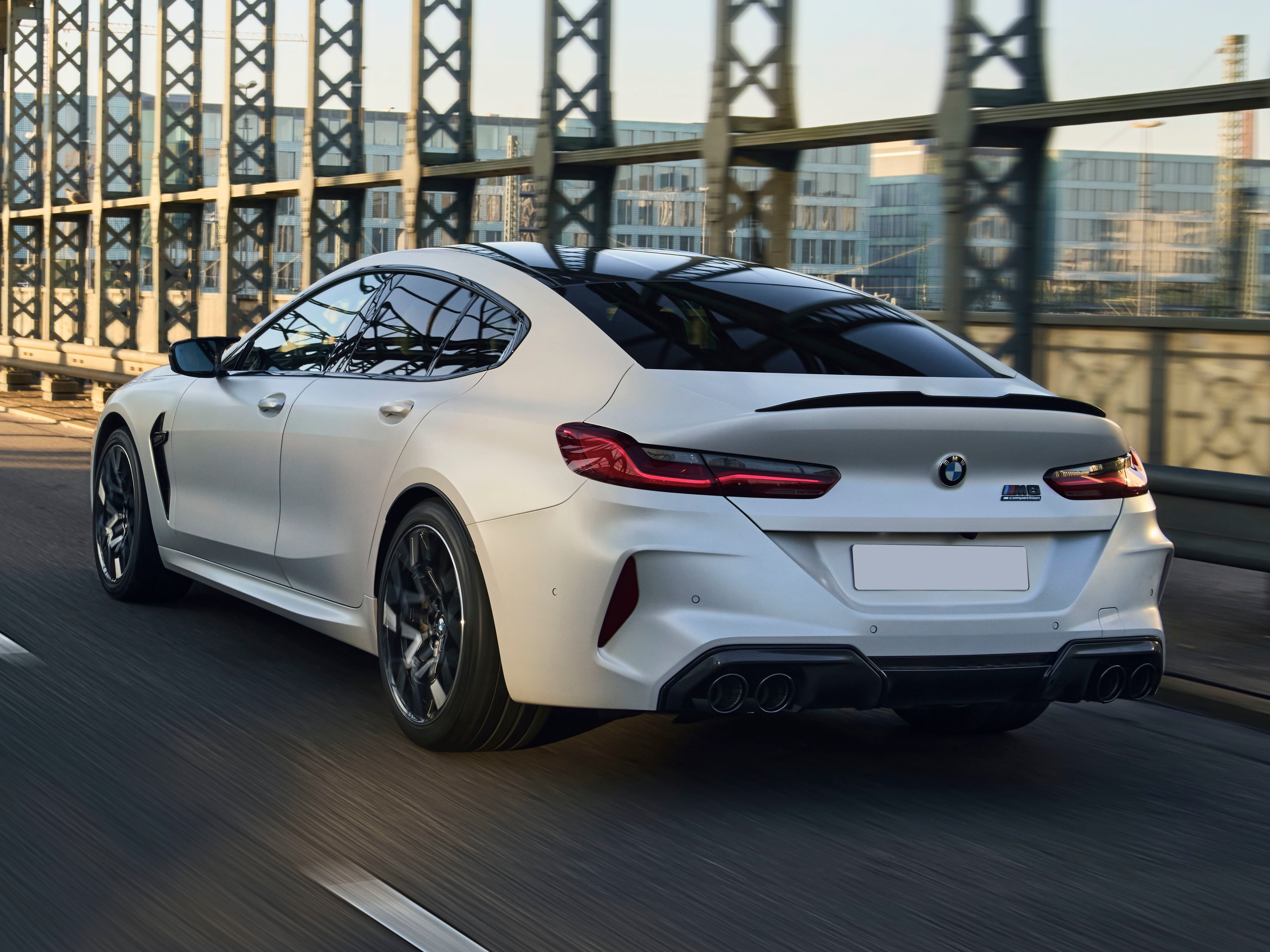 bmw-M8-Competition-Gran-Coupégallery_4.png