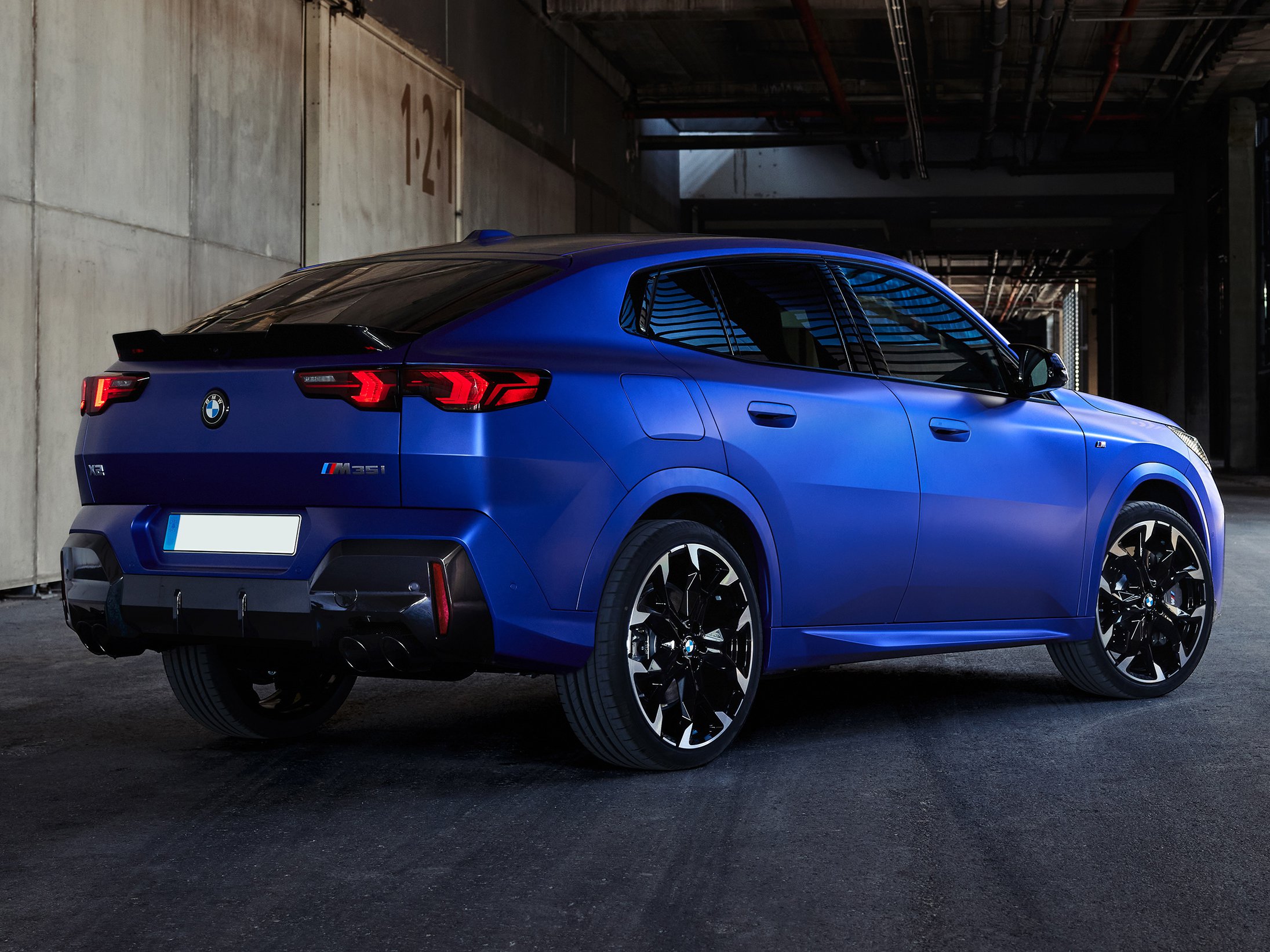 bmw-Nouvelle-X2gallery_4.png