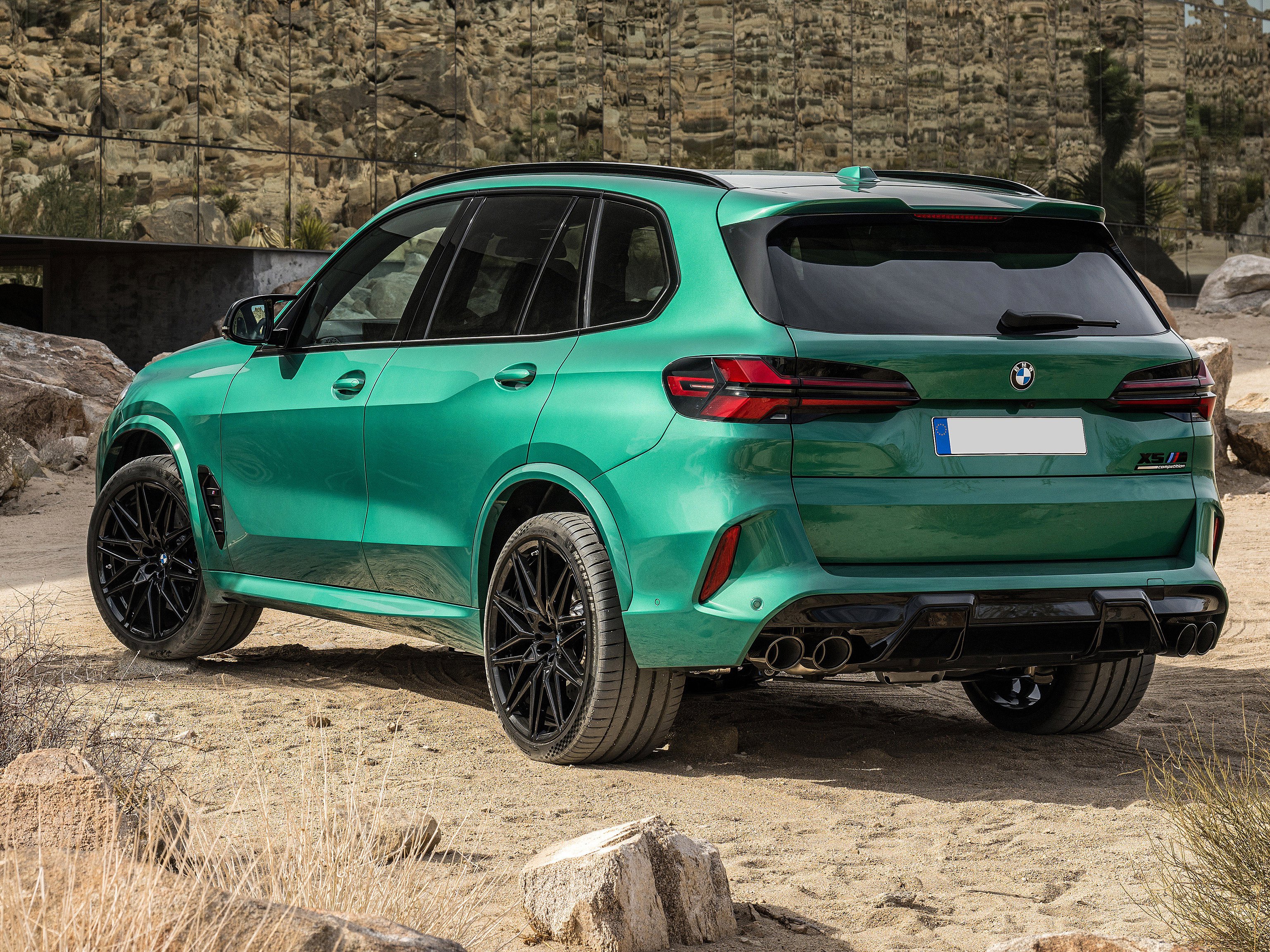 bmw-Nouvelle-X5-M-Competitiongallery_4.png