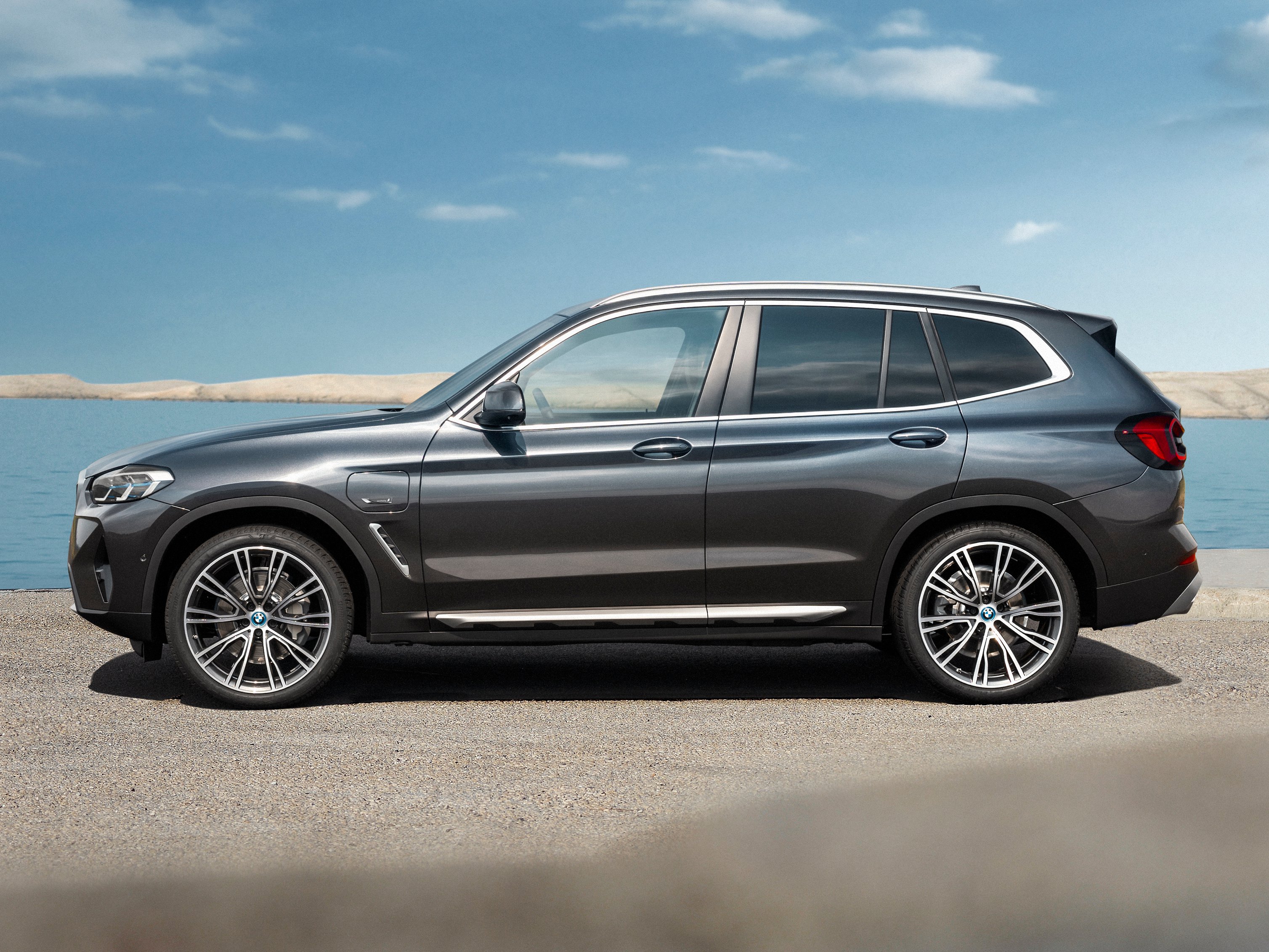 bmw-X3gallery_3.png