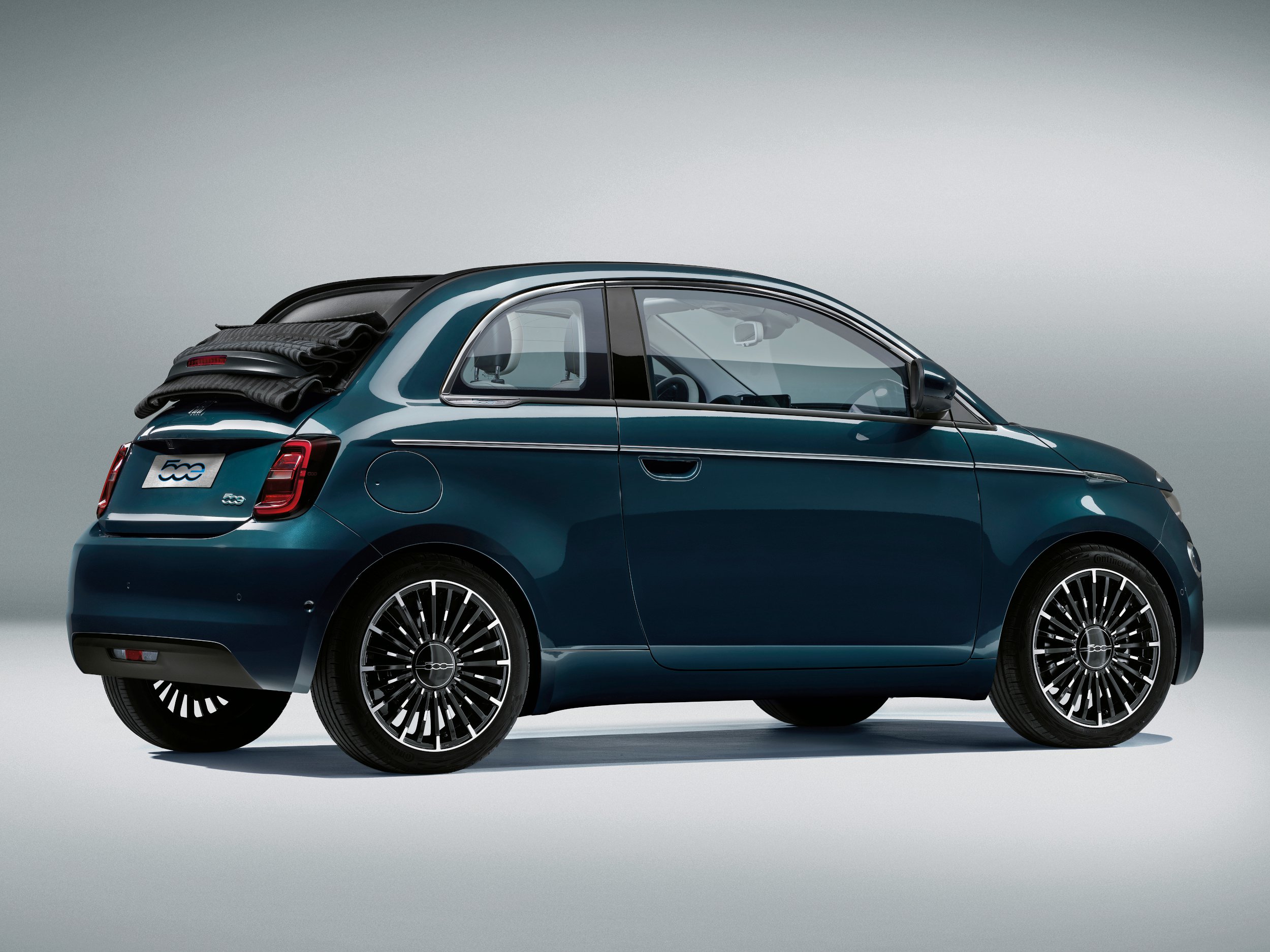 fiat-Nouvelle-500Cgallery_3.png