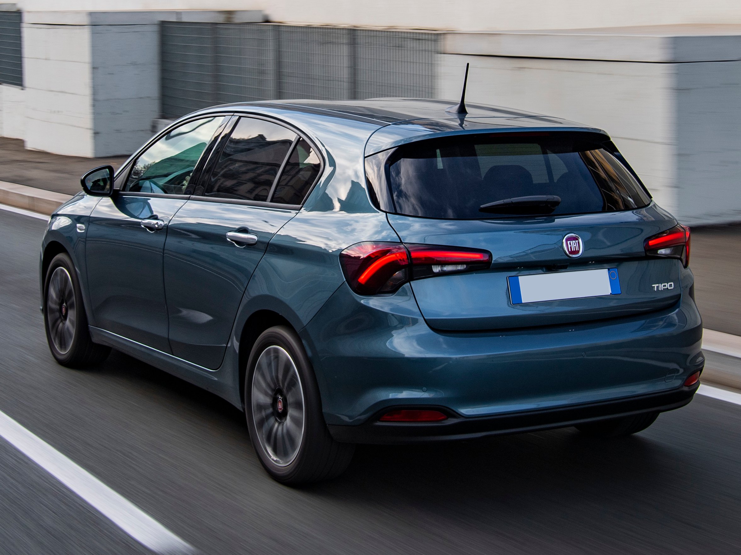fiat-Tipo-Hatchbackgallery_4.png