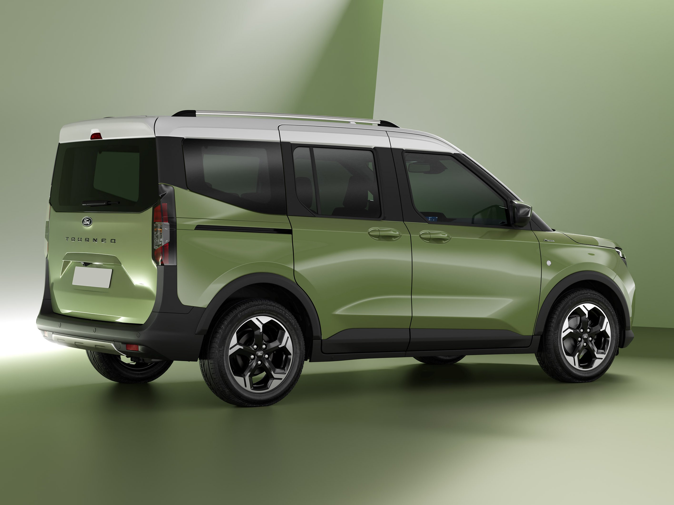 ford-Nouvelle-Tourneo-Couriergallery_4.png