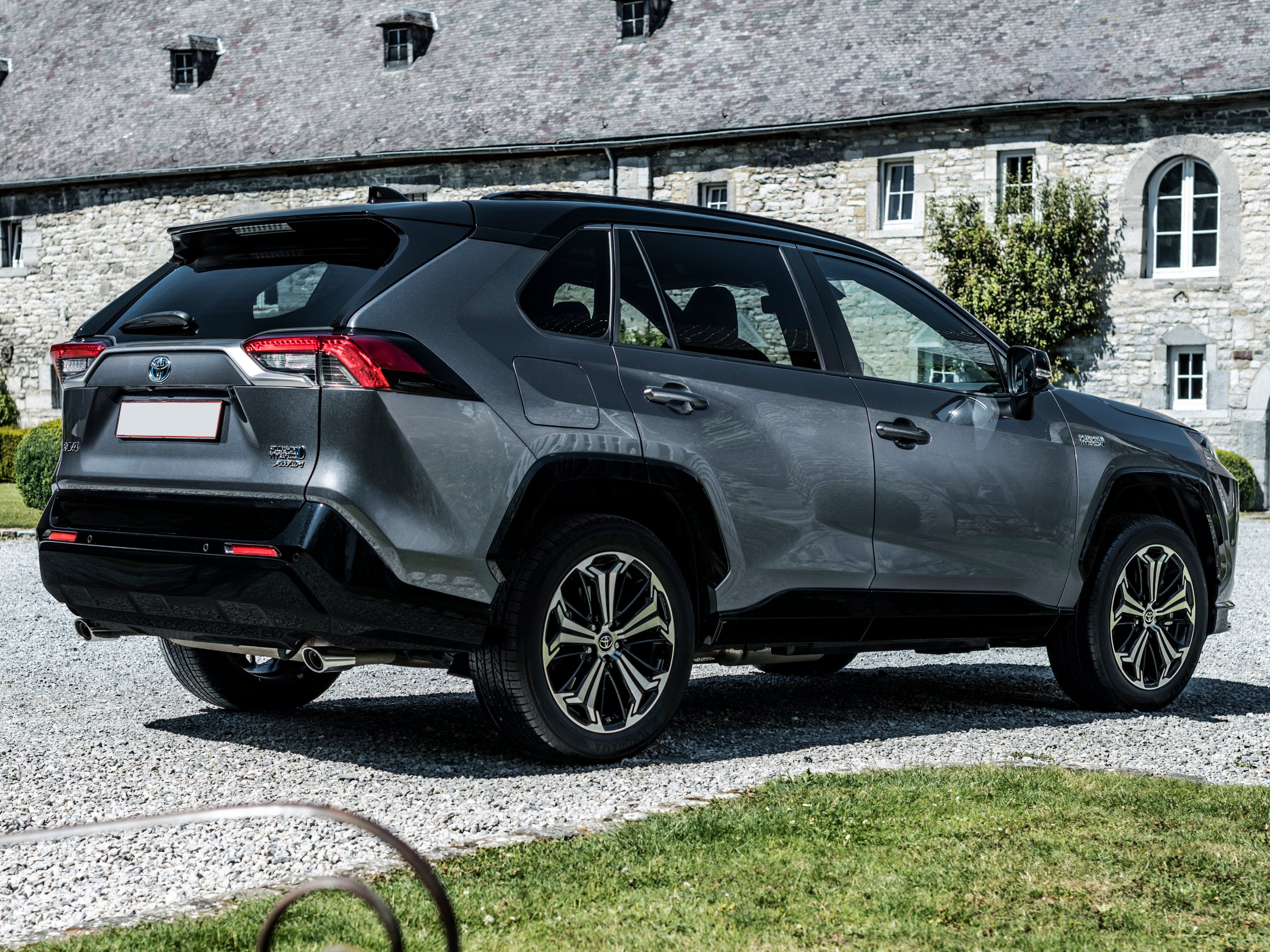 toyota-RAV4-Hybride-Rechargeablegallery_4.png