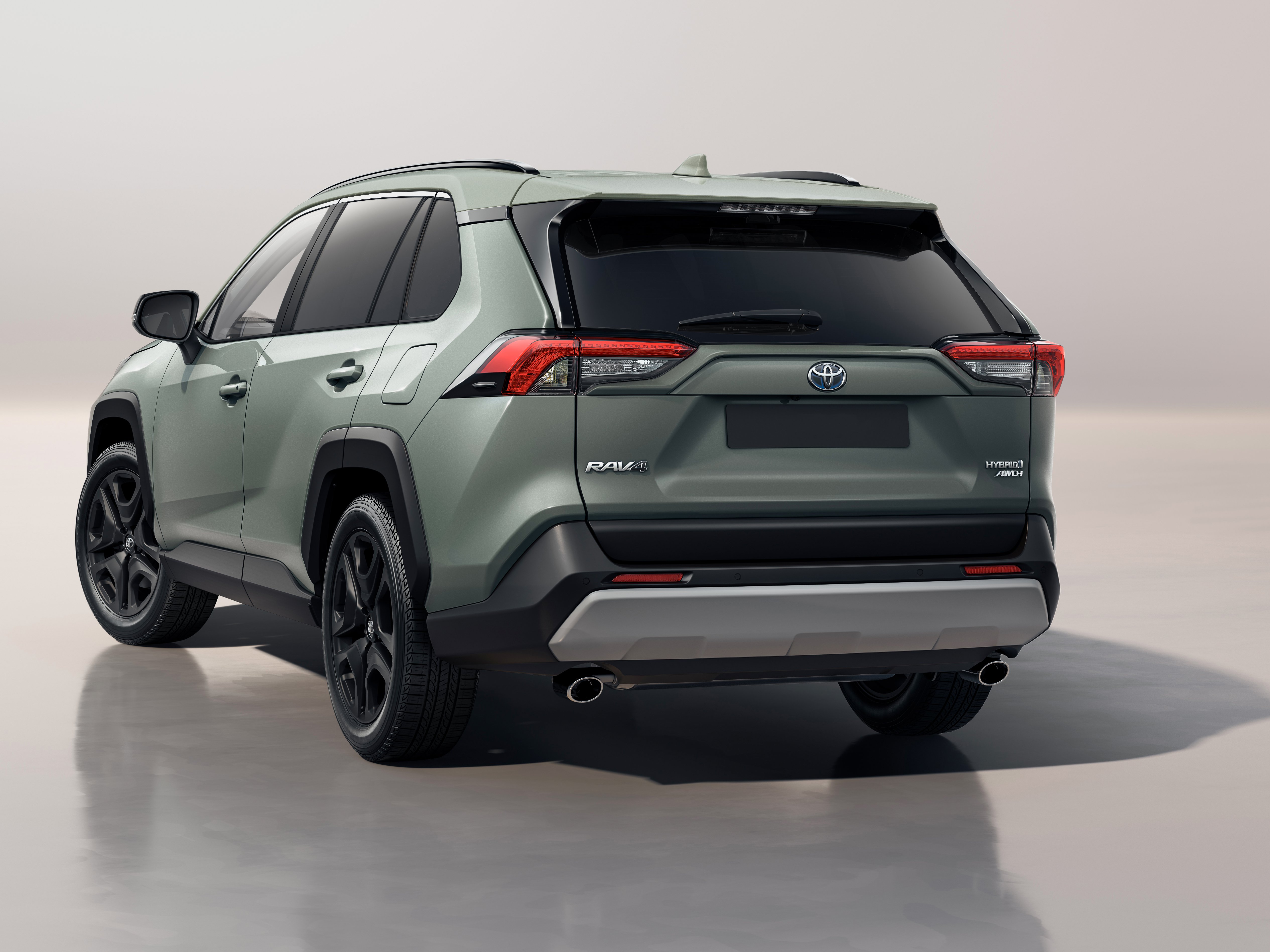 toyota-RAV4-Hybridegallery_4.png