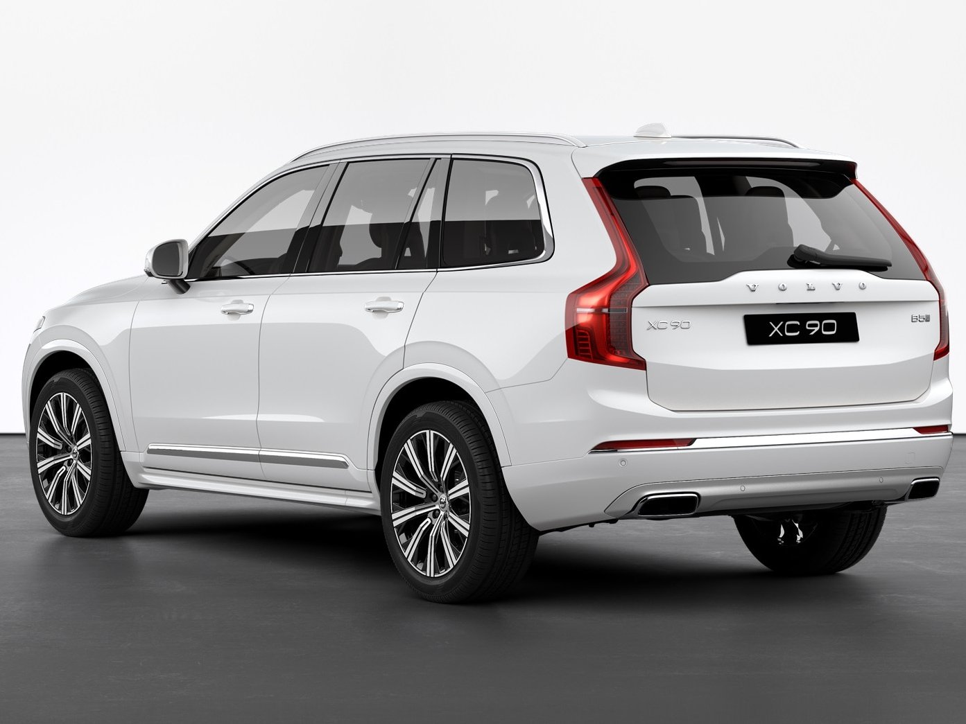 volvo-XC90-Rechargegallery_4.png